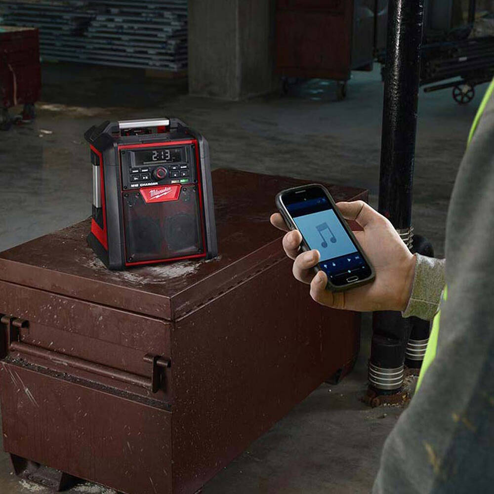 M18 RC-0 Akülü Bluetooth® Radyo/Şarj - 4